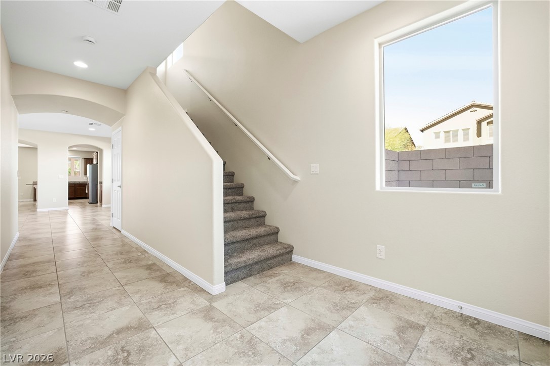 Photo 4 of 2221 Mundare Drive