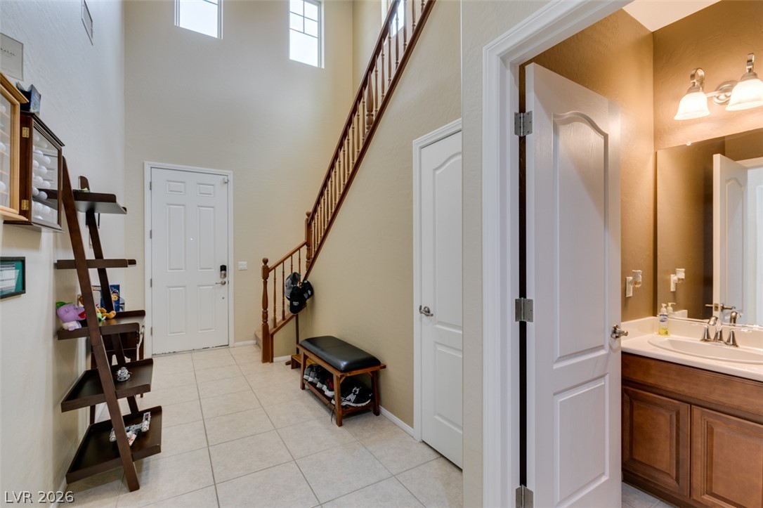 Photo 4 of 4928 Mountain Pepper Drive