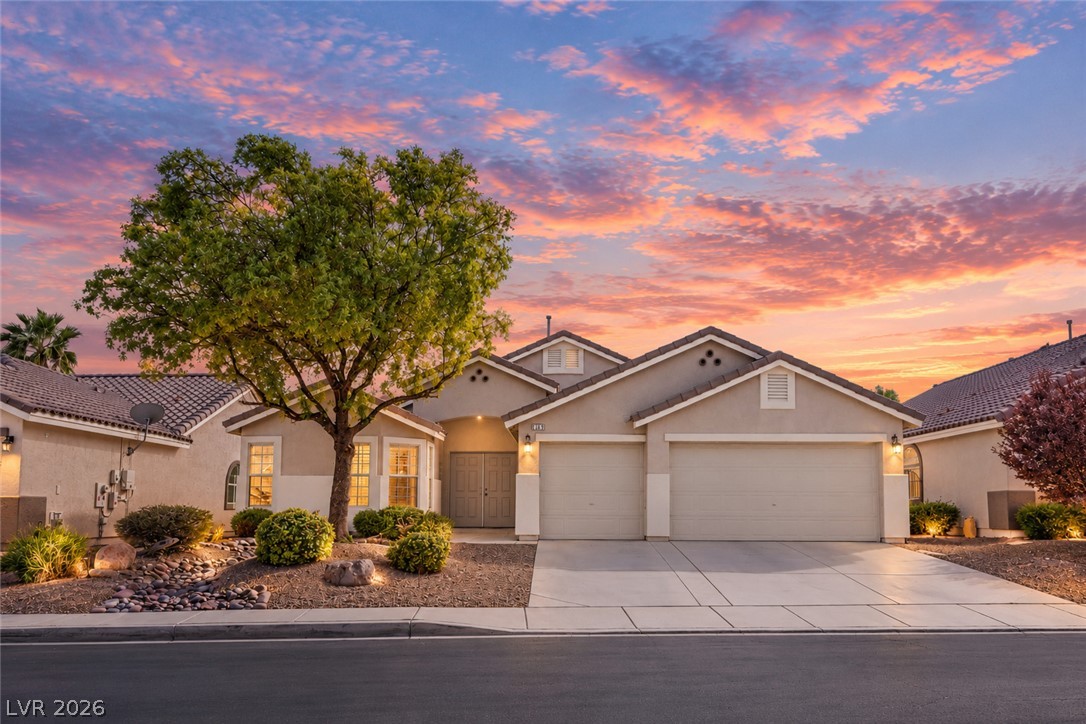 129 Elks Peak Avenue, North Las Vegas