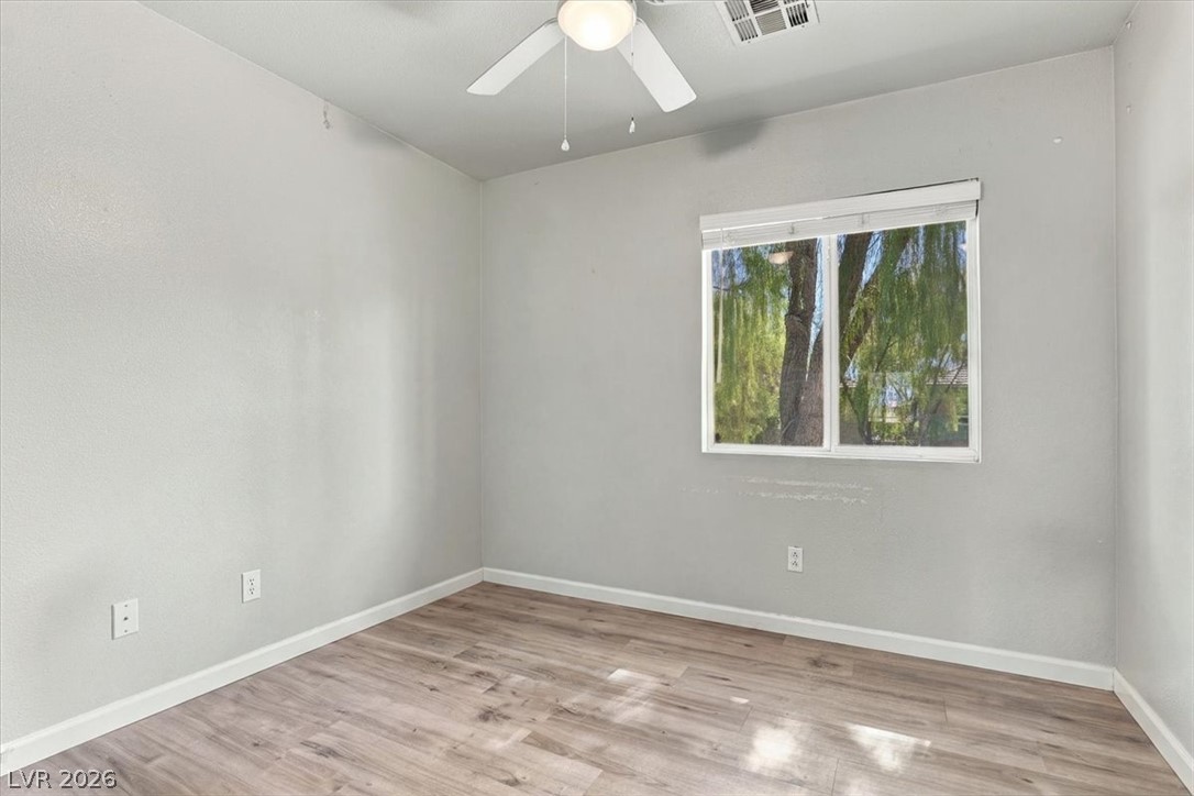 Photo 12 of 26, 5185 Starter Avenue