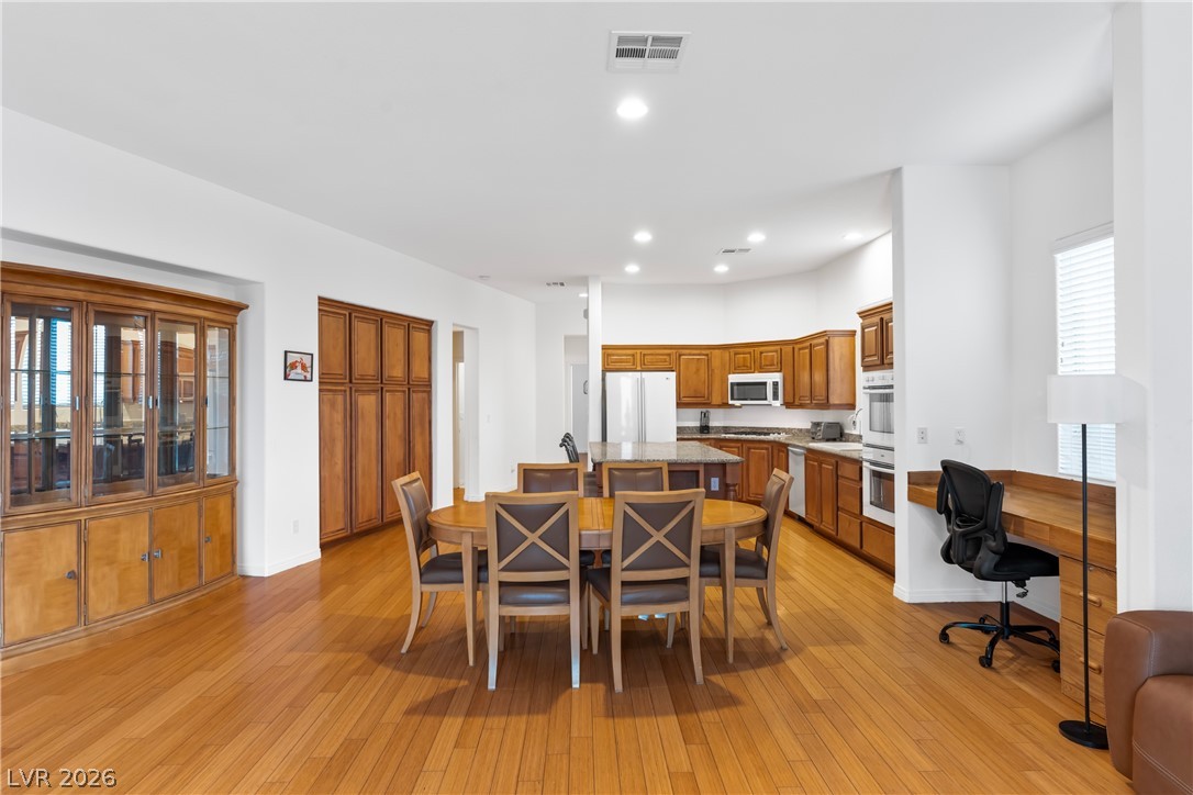 Photo 5 of 1044 Viale Placenza Place