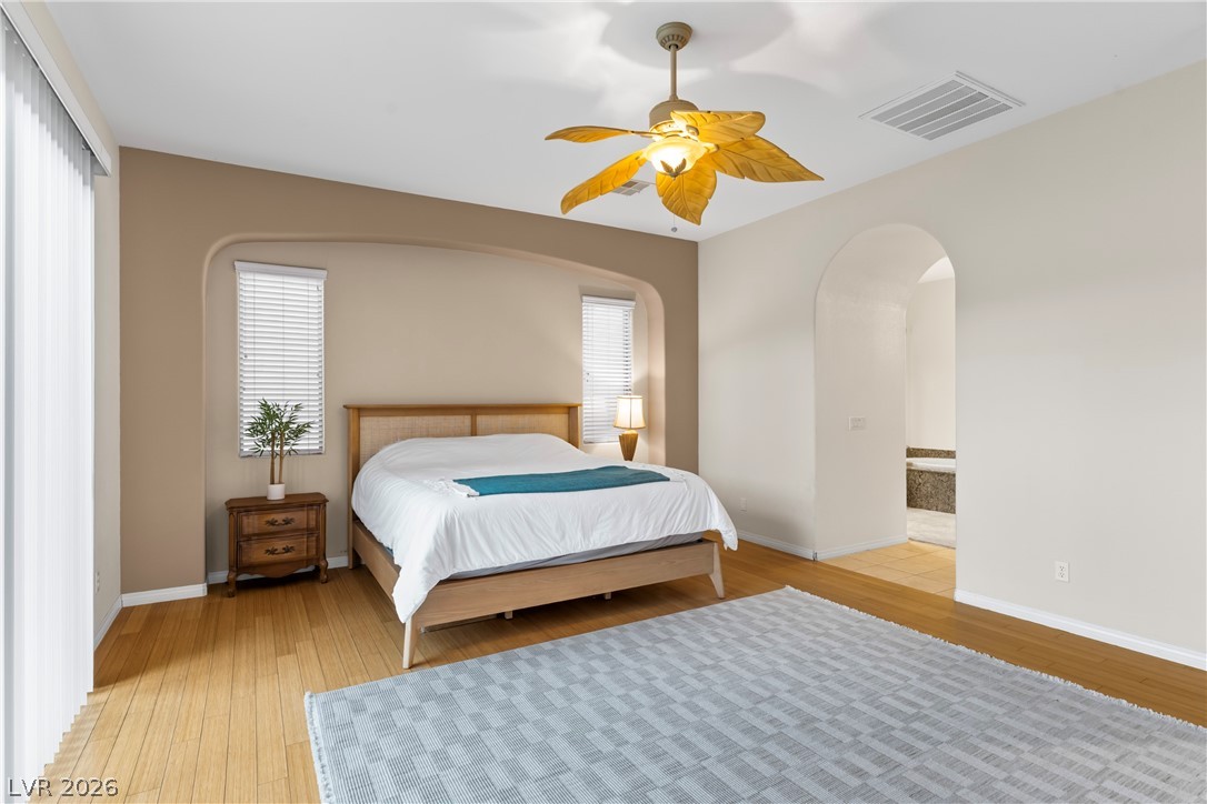 Photo 8 of 33, 1044 Viale Placenza Place