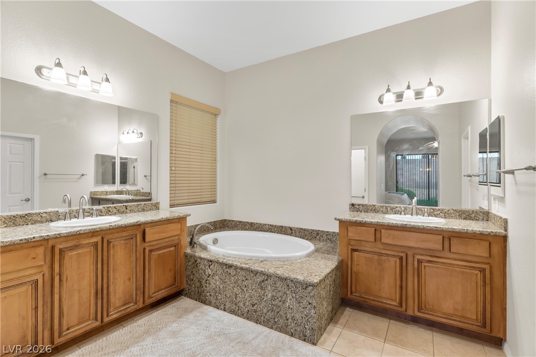 Photo 9 of 33, 1044 Viale Placenza Place