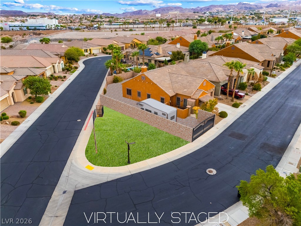 Photo 18 of 33, 1044 Viale Placenza Place