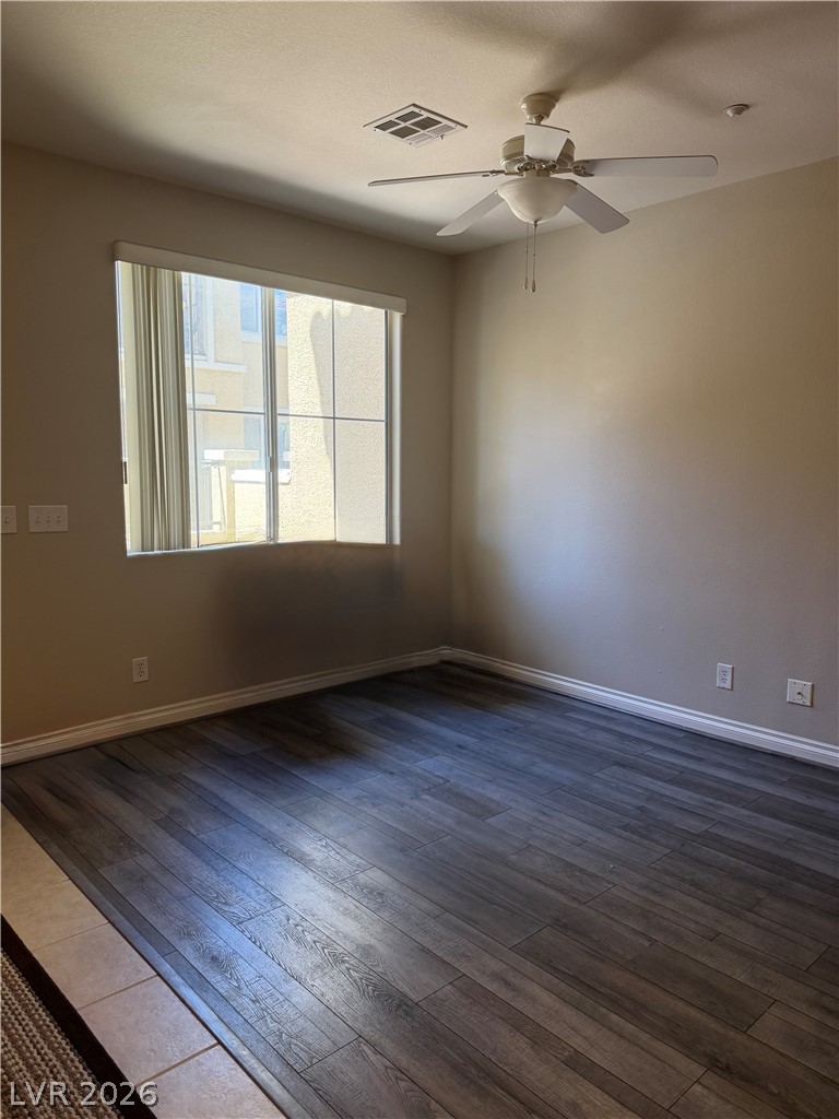 Photo 9 of 39, 1525 Spiced Wine Avenue #5103