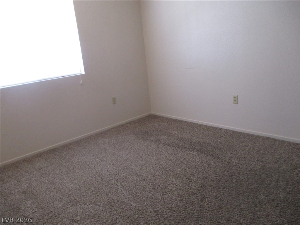 Photo 16 of 19, 100 Pulsipher Lane #1205