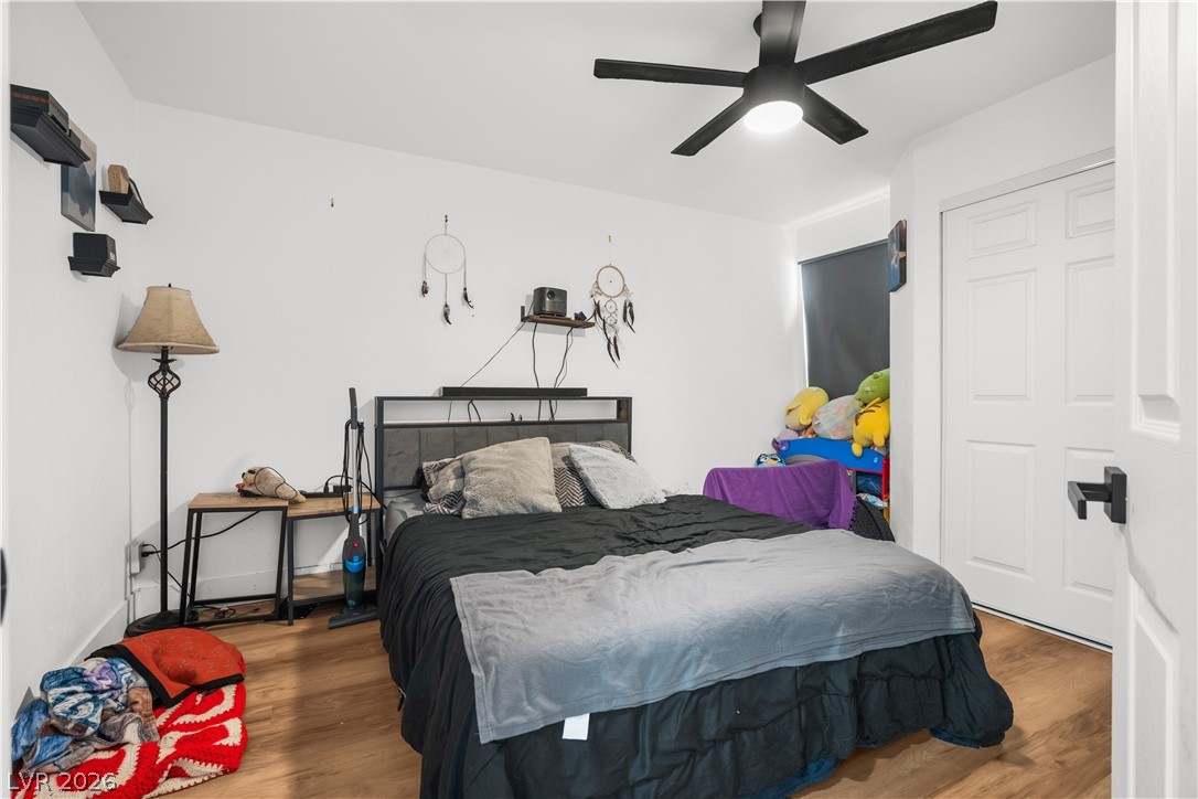 Photo 16 of 20, 2201 Sun Avenue #D