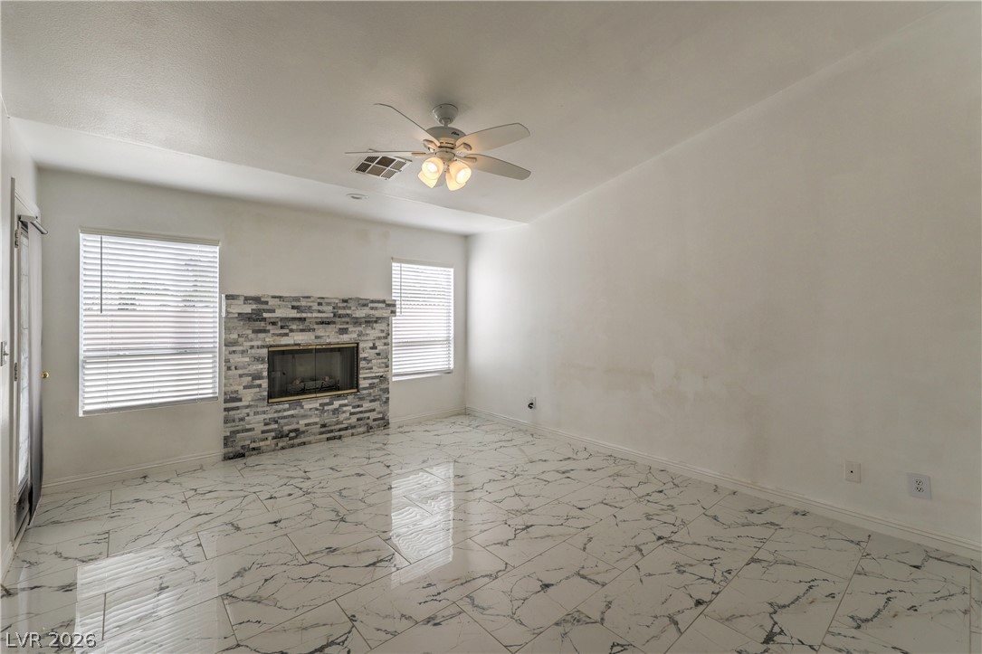 Photo 17 of 43, 6124 Satre Court