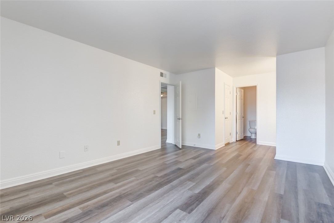Photo 11 of 15, 2606 S Durango Drive #214
