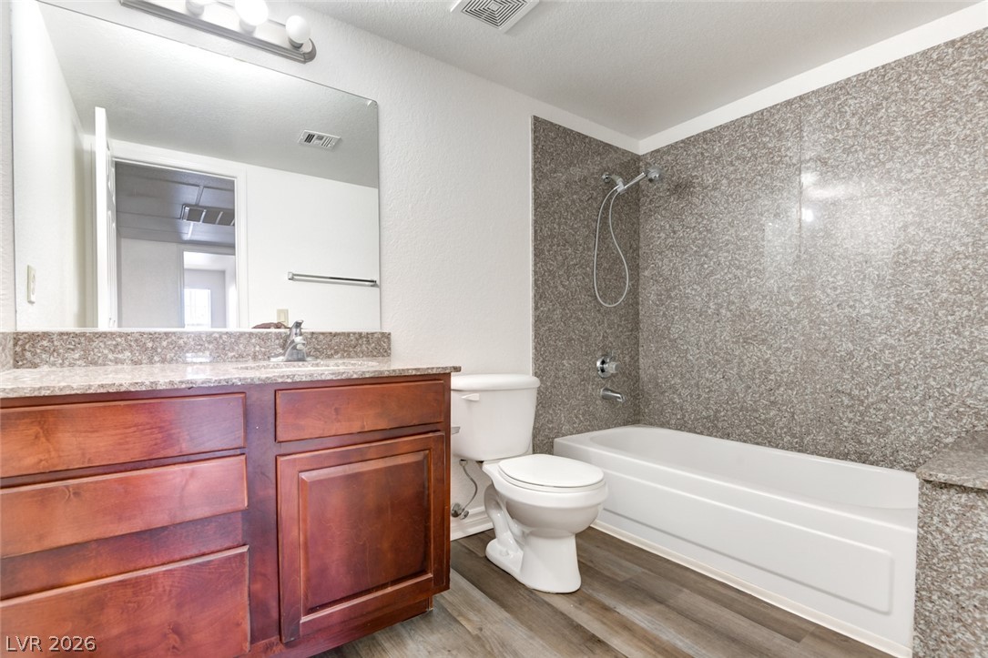 Photo 15 of 15, 2606 S Durango Drive #214