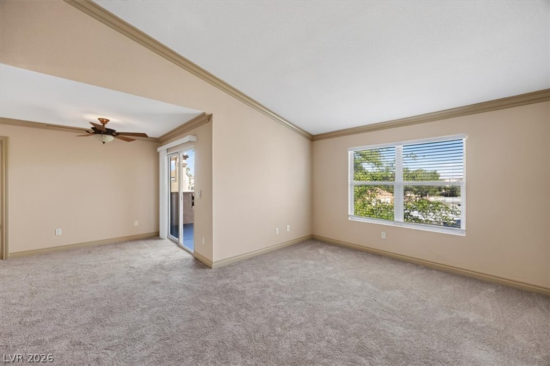 Photo 13 of 44, 1150 N Buffalo Drive #2022