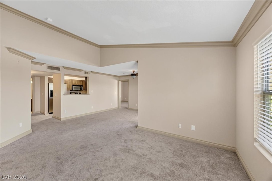 Photo 14 of 44, 1150 N Buffalo Drive #2022