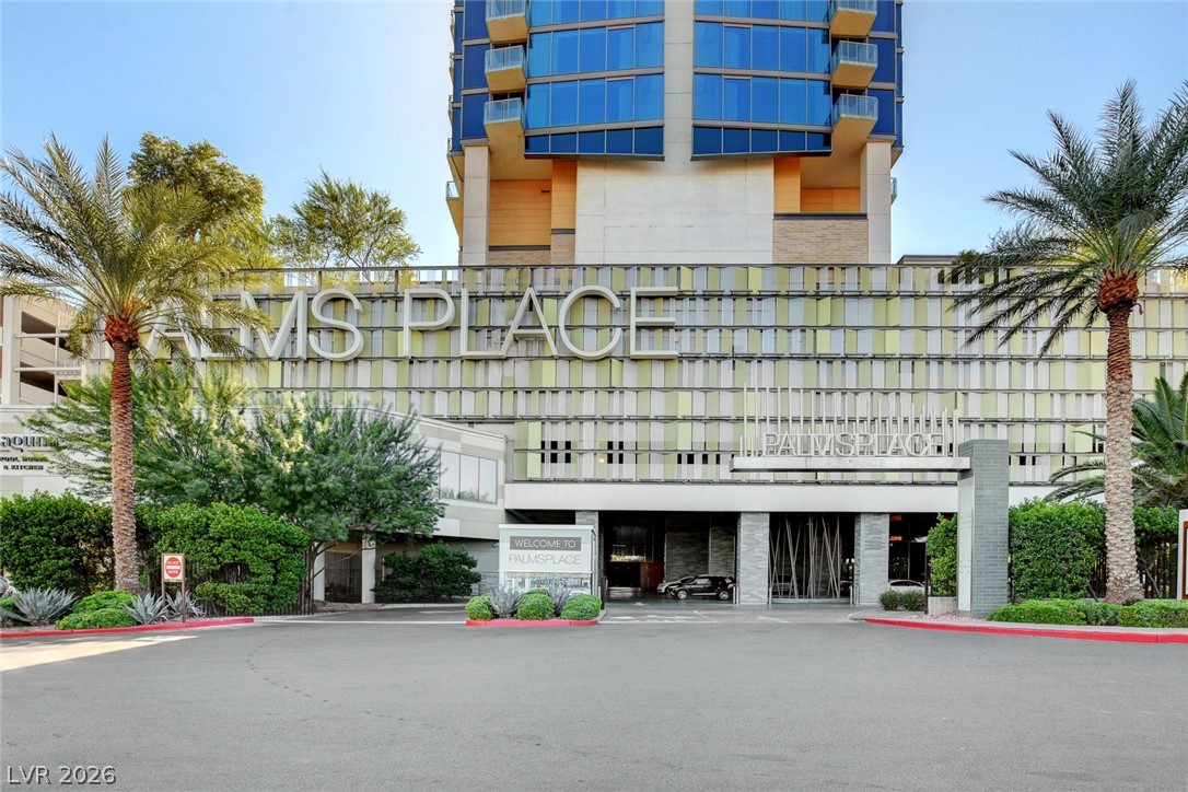 Photo 67 of 72, 4381 W Flamingo Road #2510