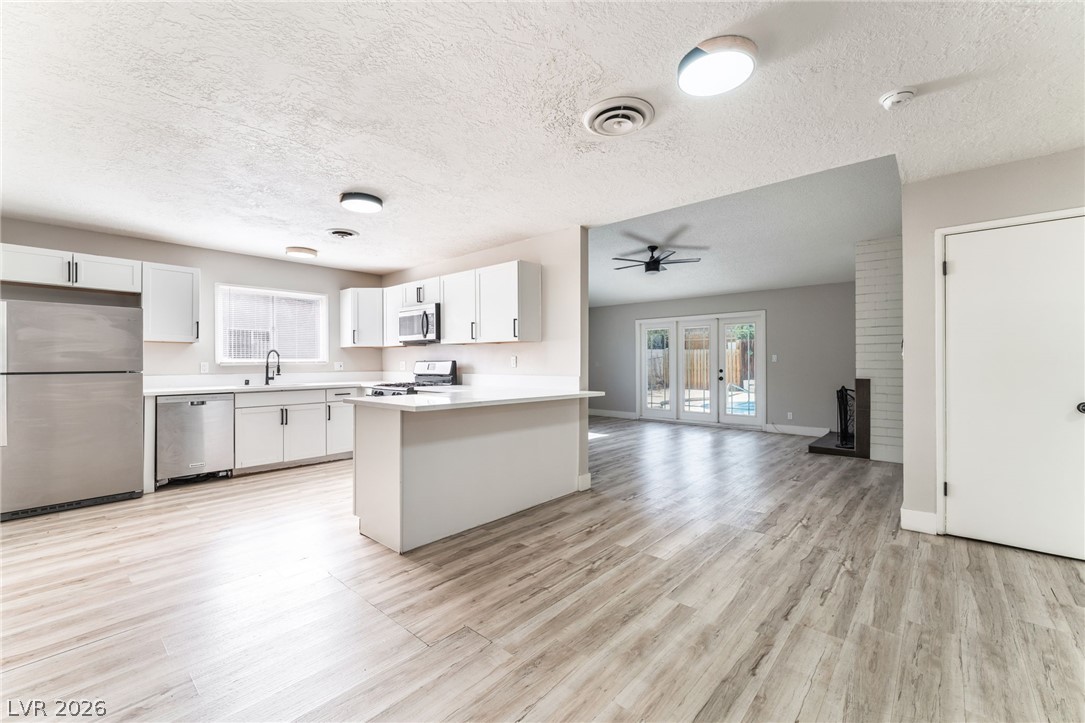 2129 N Michael Way, Las Vegas 89108