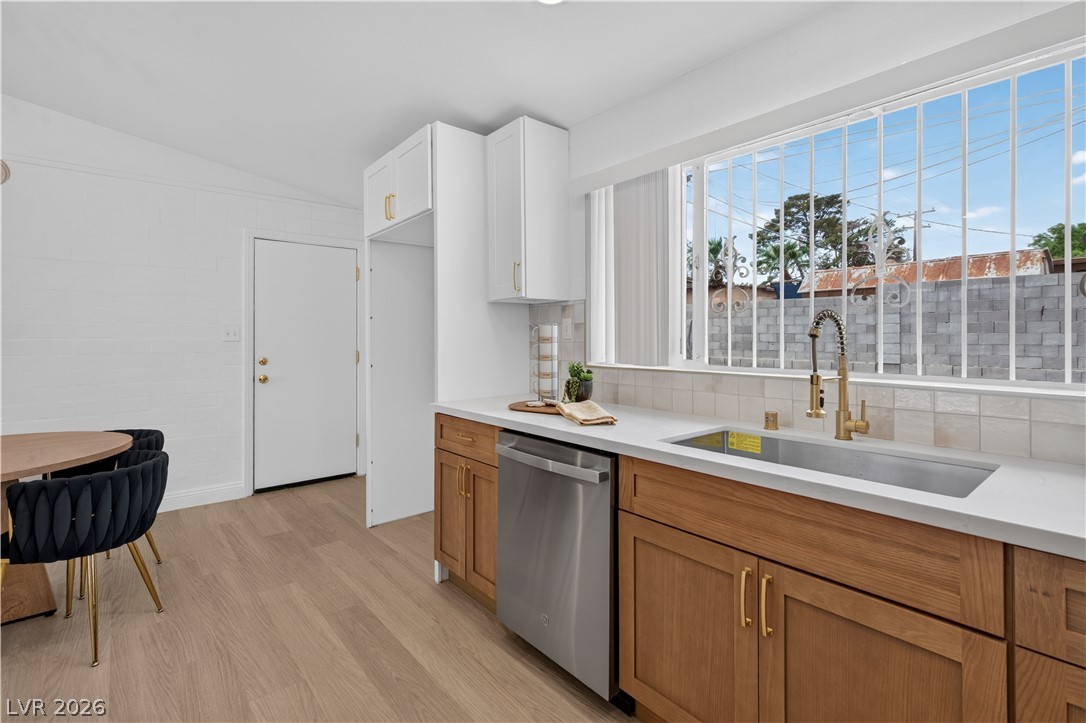 Photo 5 of 433 N 23rd Street