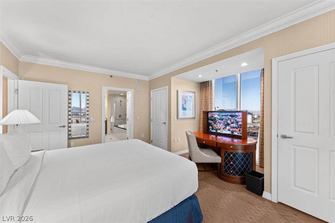 Photo 17 of 34, 135 E Harmon Avenue #2120