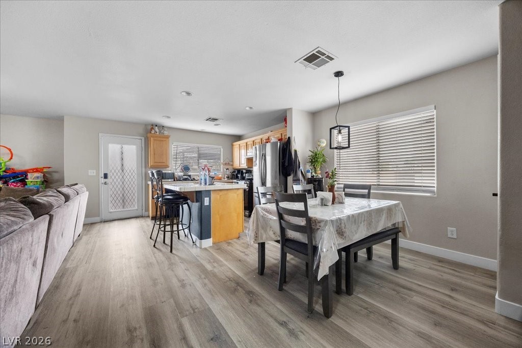 Photo 4 of 4144 Wheatleigh Court