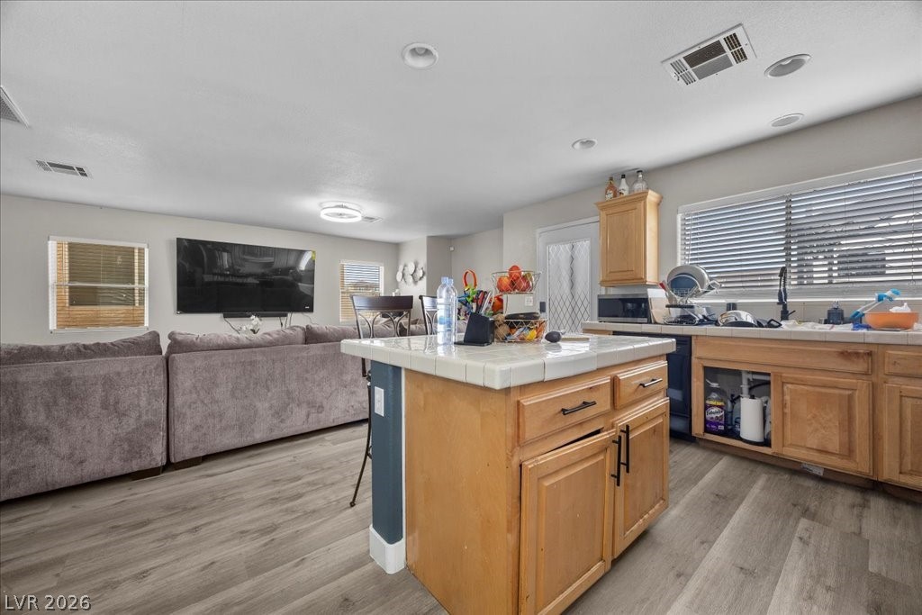 Photo 9 of 25, 4144 Wheatleigh Court