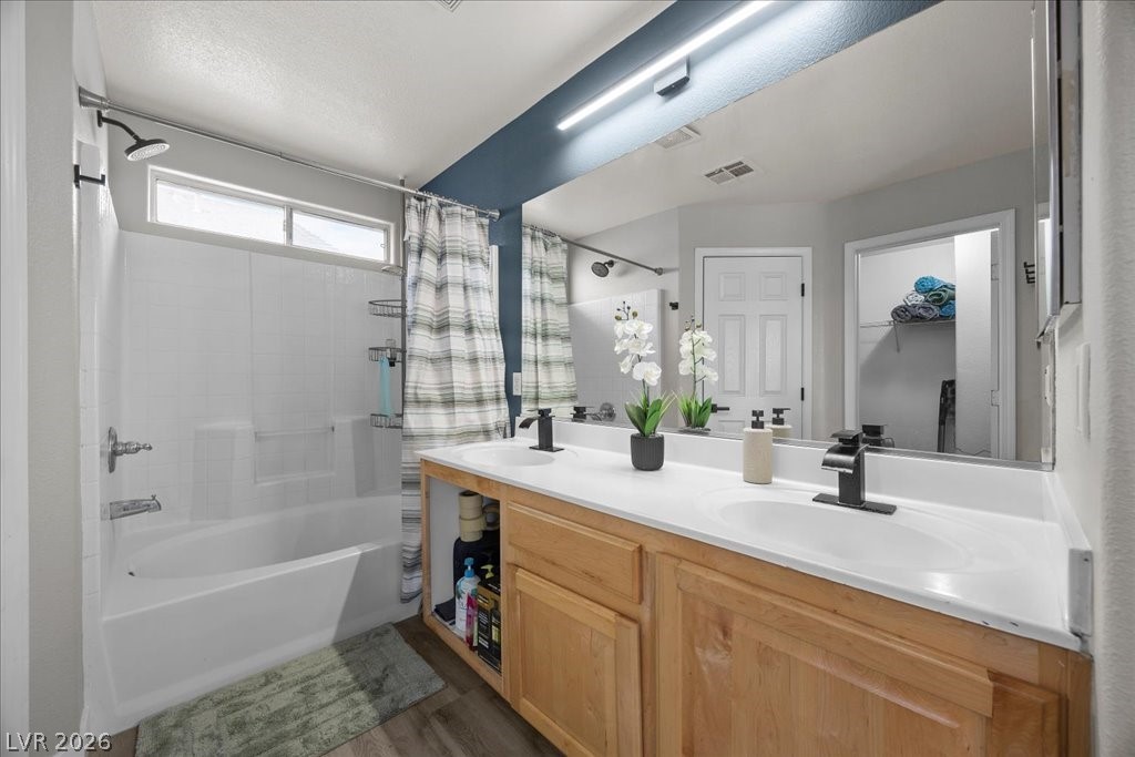 Photo 13 of 25, 4144 Wheatleigh Court