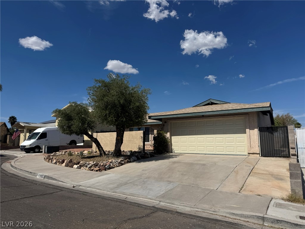 7066 Pinebrook Court, Las Vegas 89147