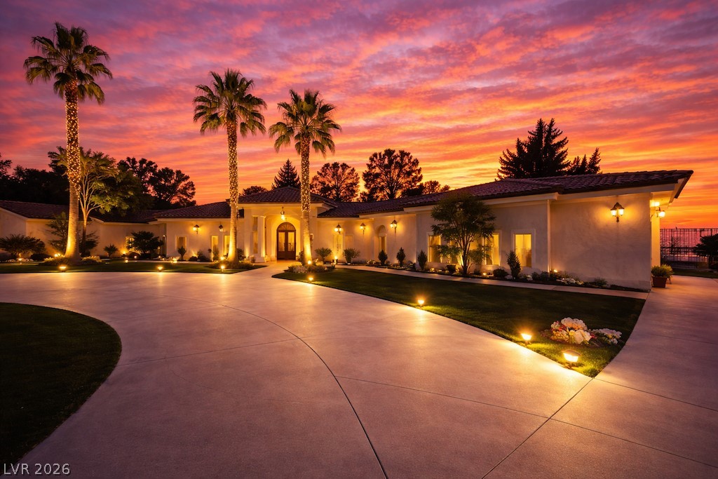 7360 Darby Avenue, Las Vegas 89117