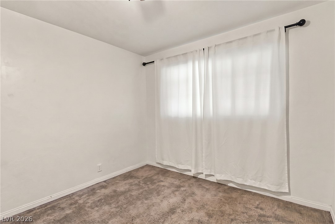 Photo 5 of 2828 Willoughby Avenue