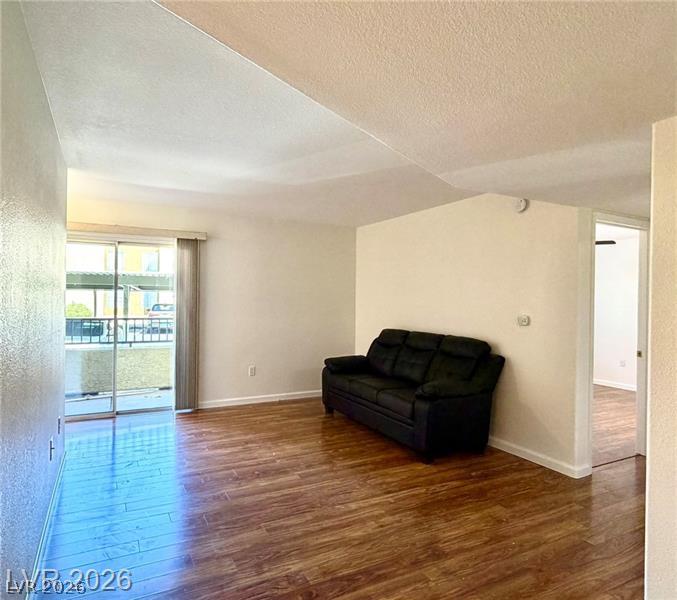 Photo 6 of 34, 2120 Ramrod Avenue #2313