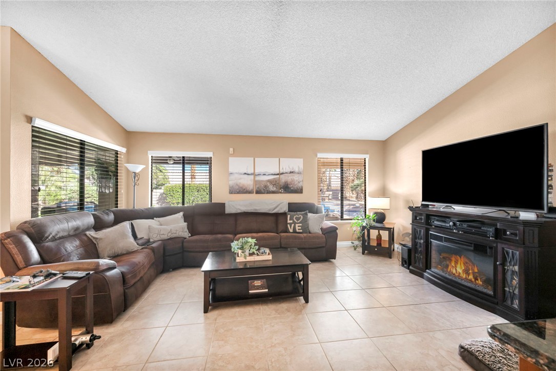 Photo 6 of 64, 3708 Glen Ridge Way