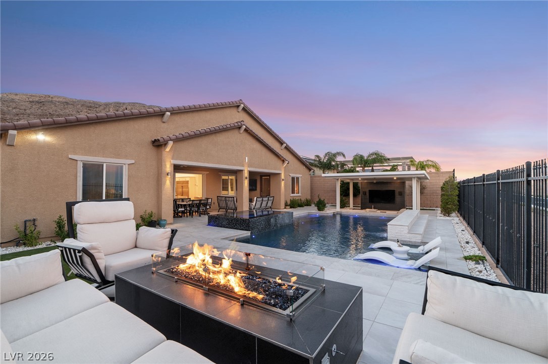 11248 Rebel Dome Court, Las Vegas