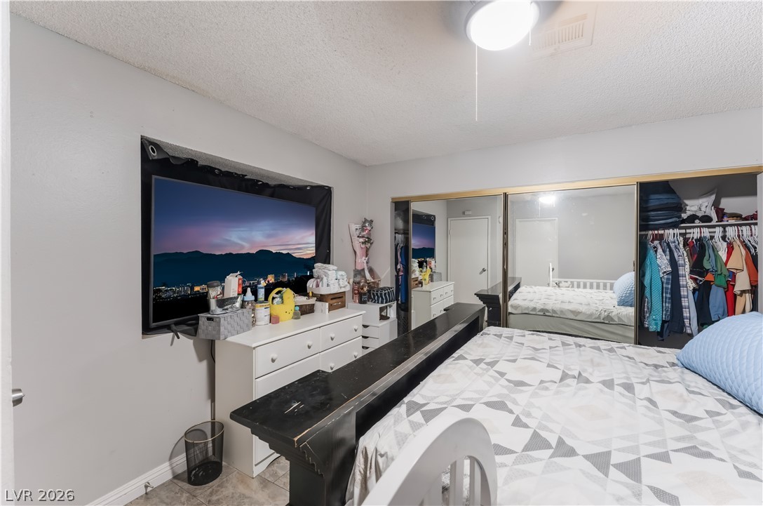 Photo 21 of 30, 413 N Lamb Boulevard #C