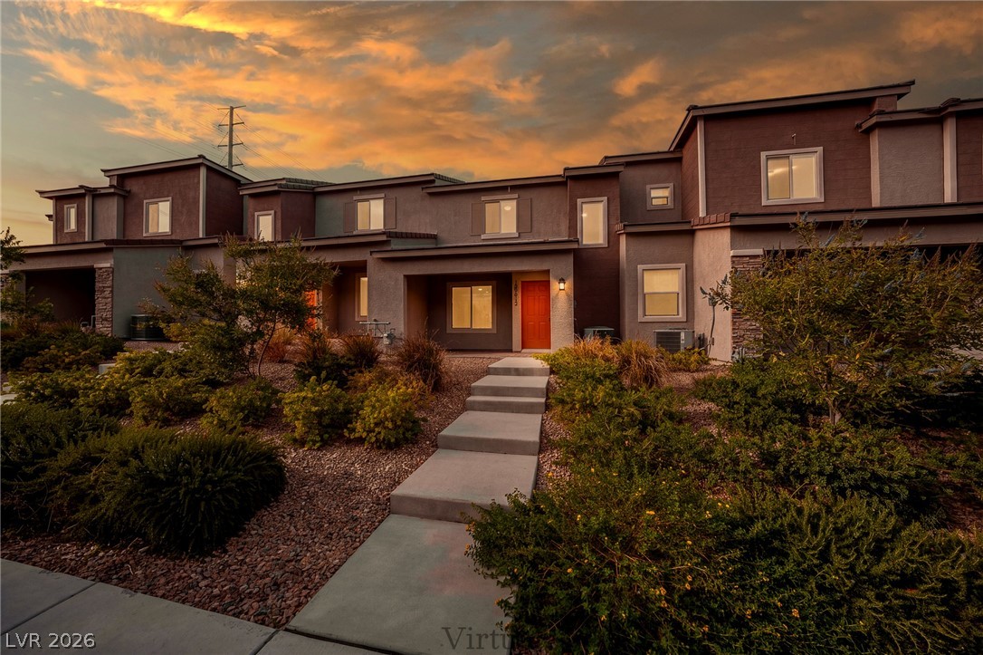 10773 Briset Court, Las Vegas 89166