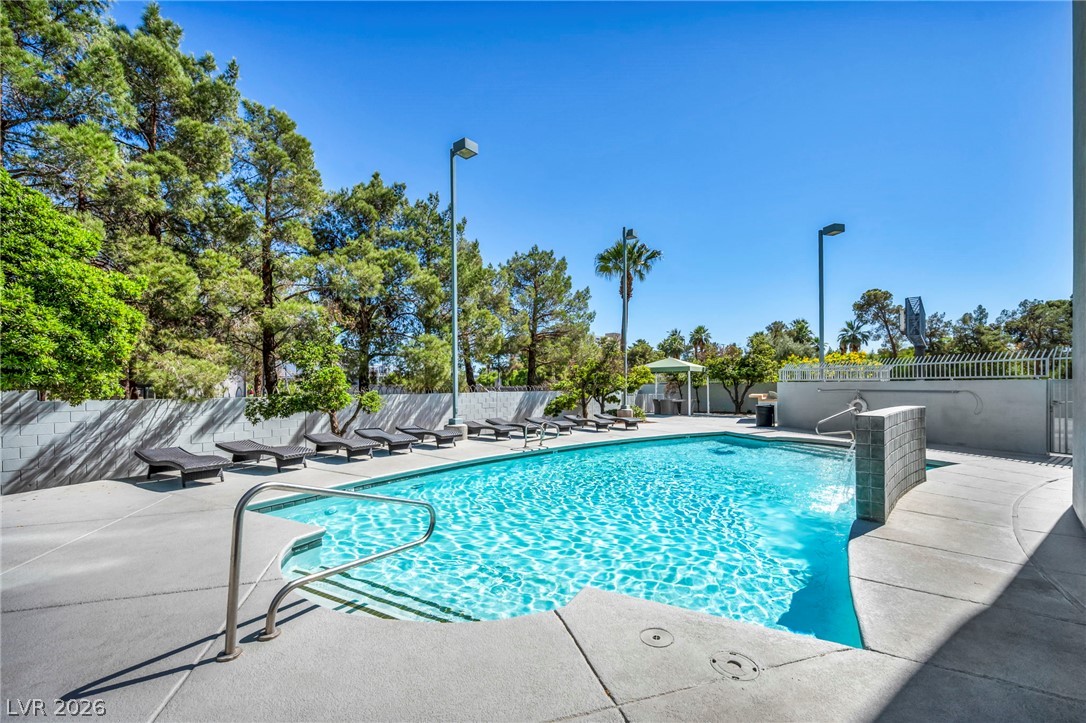 Photo 42 of 44, 360 E Desert Inn Road #509