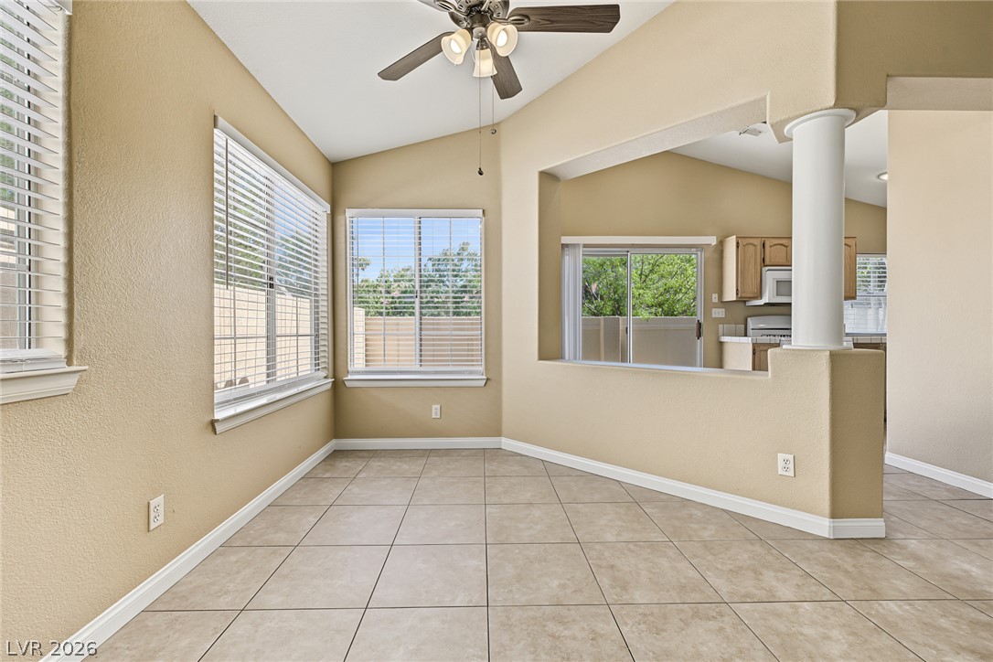 Photo 11 of 35, 1816 Glenwillow Drive
