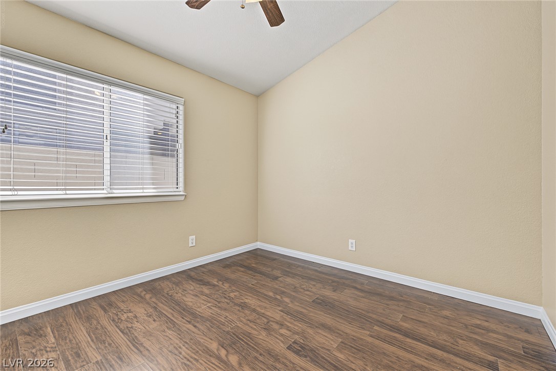 Photo 23 of 35, 1816 Glenwillow Drive