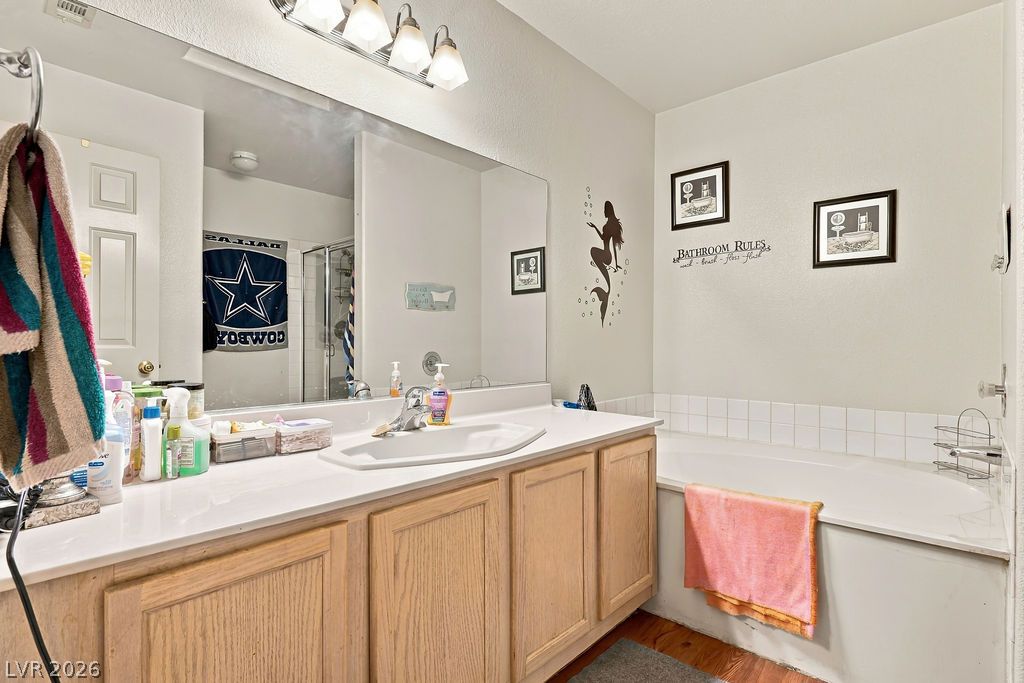 Photo 17 of 23, 4320 W LakeMead Boulevard #202