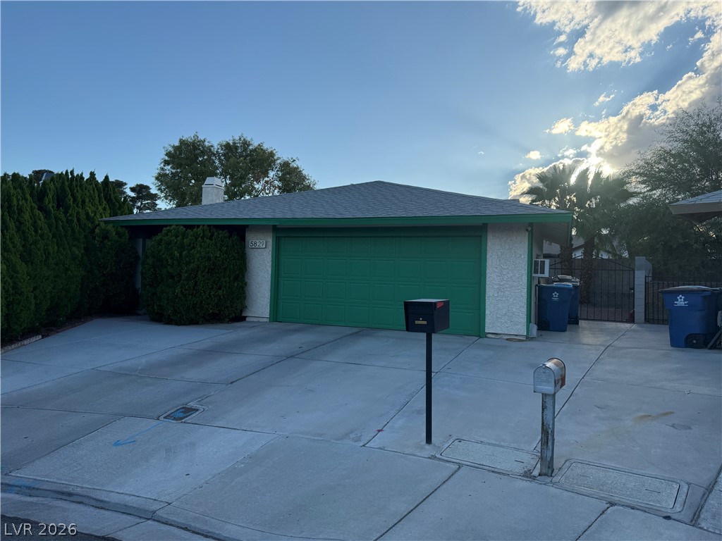 Photo 3 of 5829 Halfmoon Way