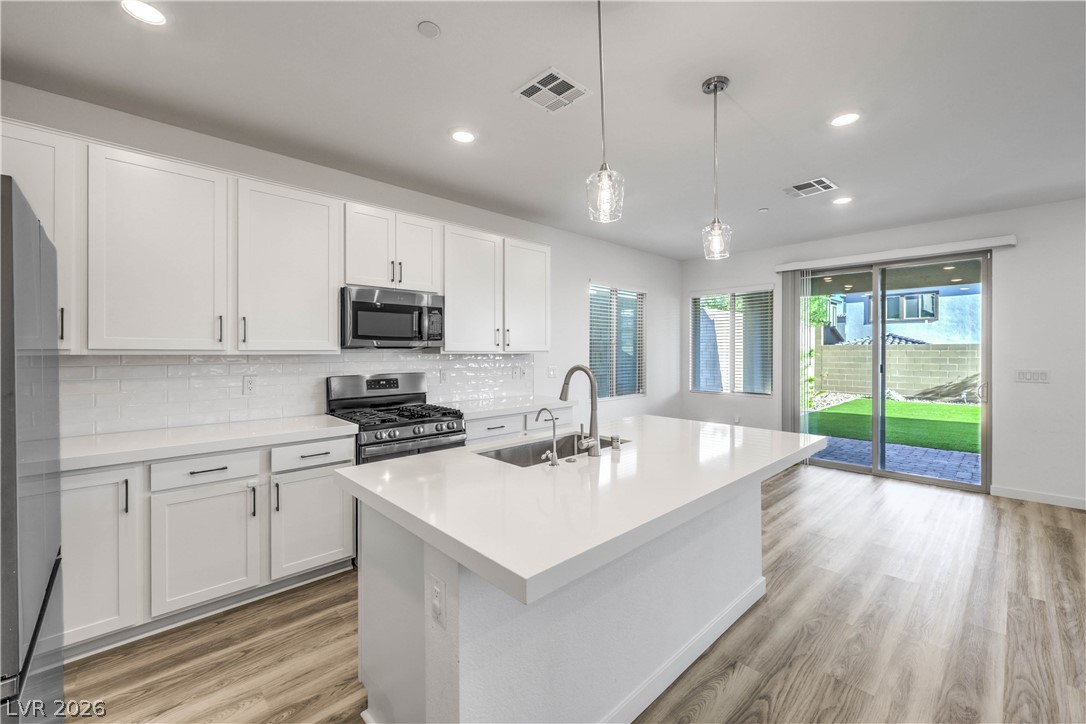 Photo 18 of 57, 11540 OBSERVATION POINT Avenue