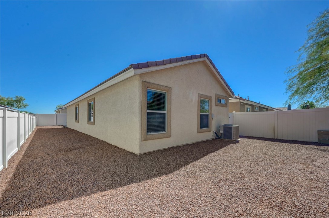 Photo 33 of 41, 10451 Aloe Cactus Street