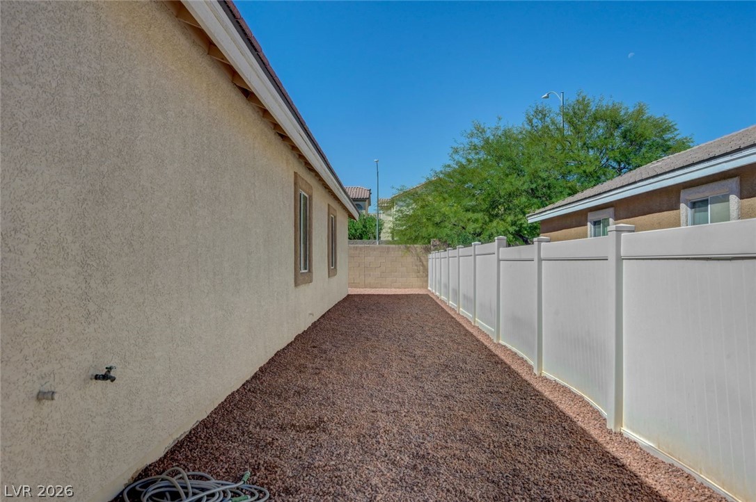 Photo 37 of 41, 10451 Aloe Cactus Street