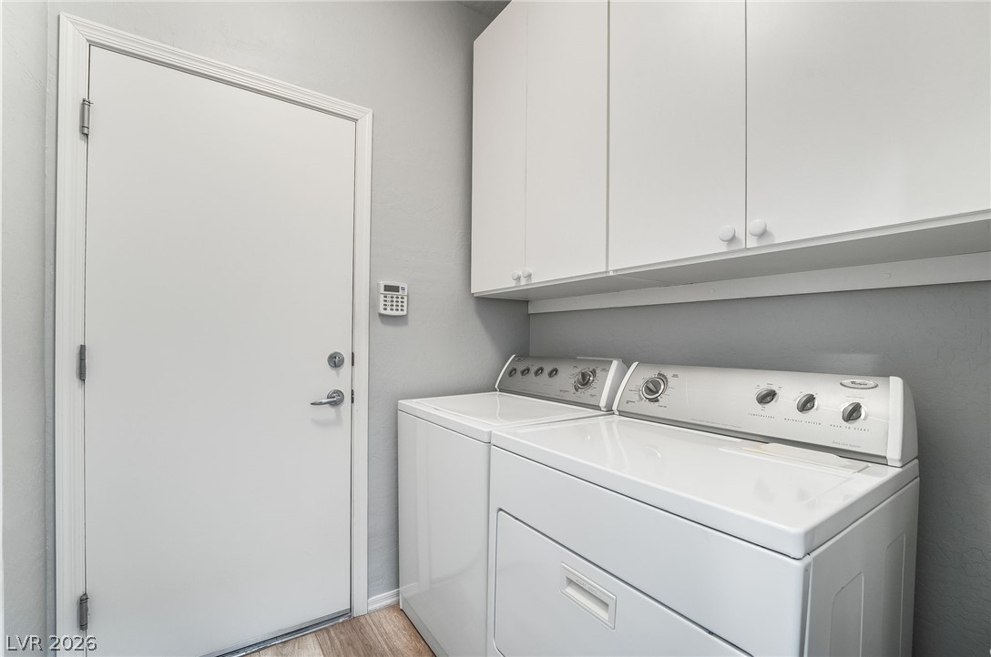 Photo 31 of 41, 2593 CORVUS Street