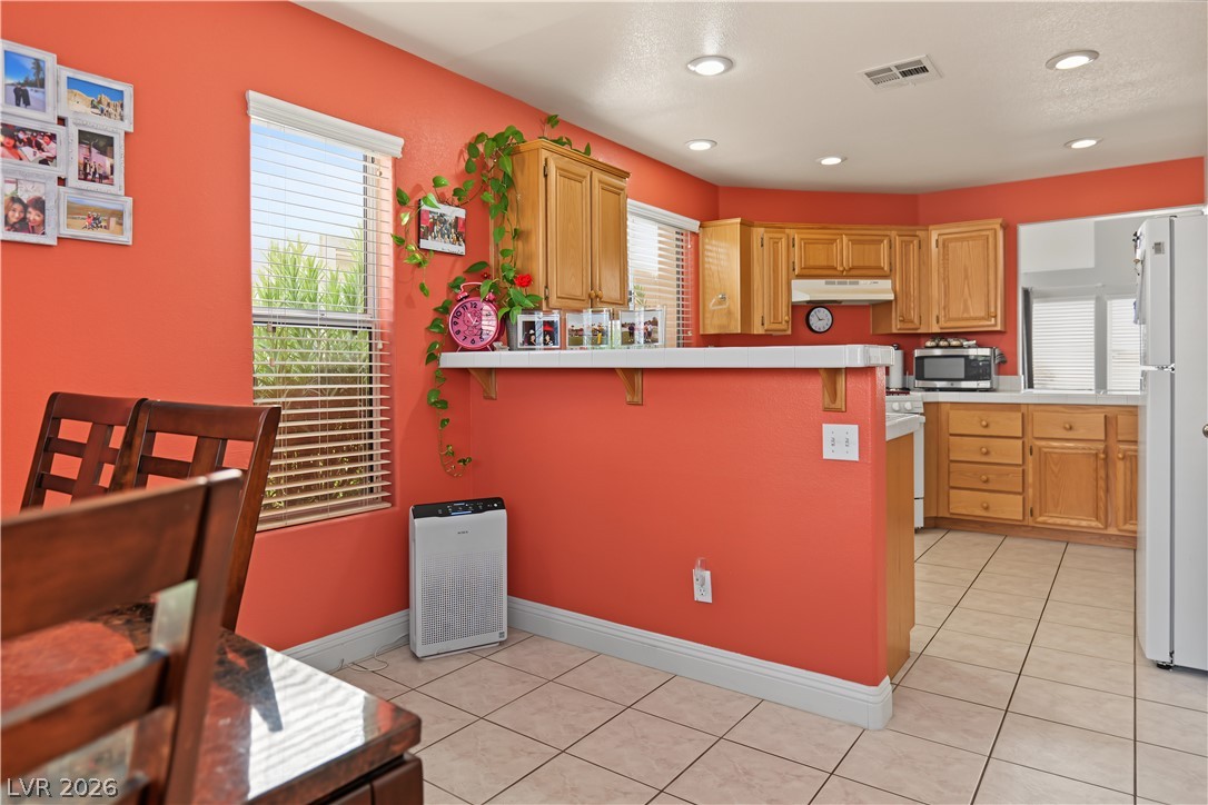 Photo 9 of 29, 1453 Blisworth Court #102