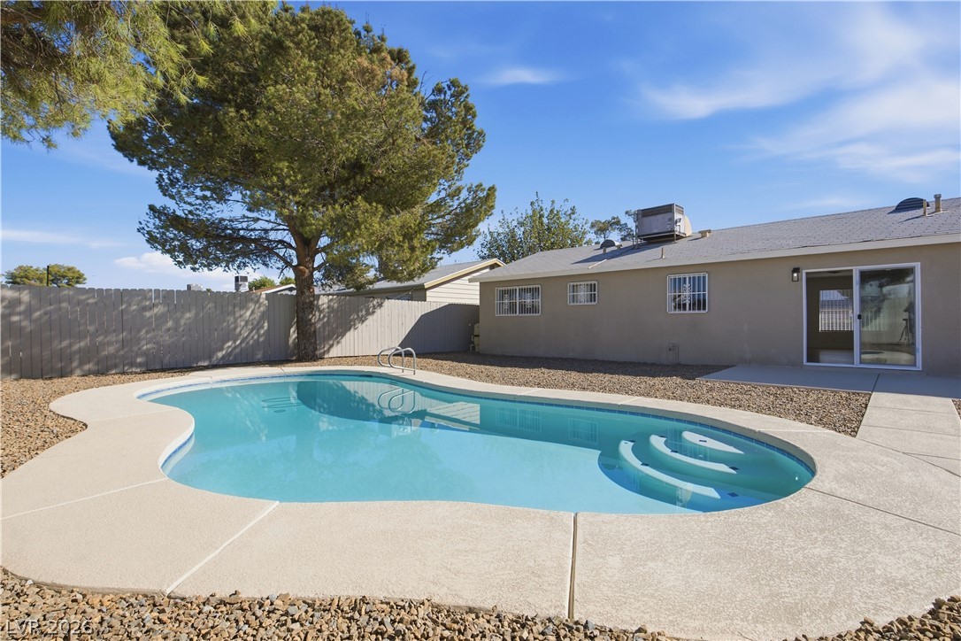 1208 Sandy Cove Street, Las Vegas