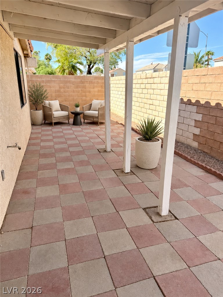 Photo 11 of 18, 7566 Isley Avenue