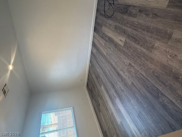 Photo 15 of 18, 7566 Isley Avenue