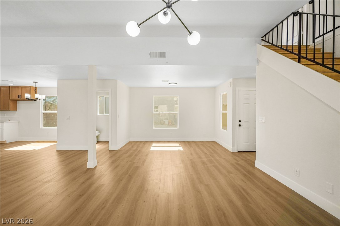 Photo 6 of 48, 4219 Pasternak Drive