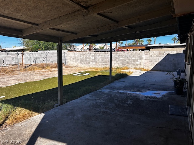 Photo 32 of 38, 3708 Perliter Avenue