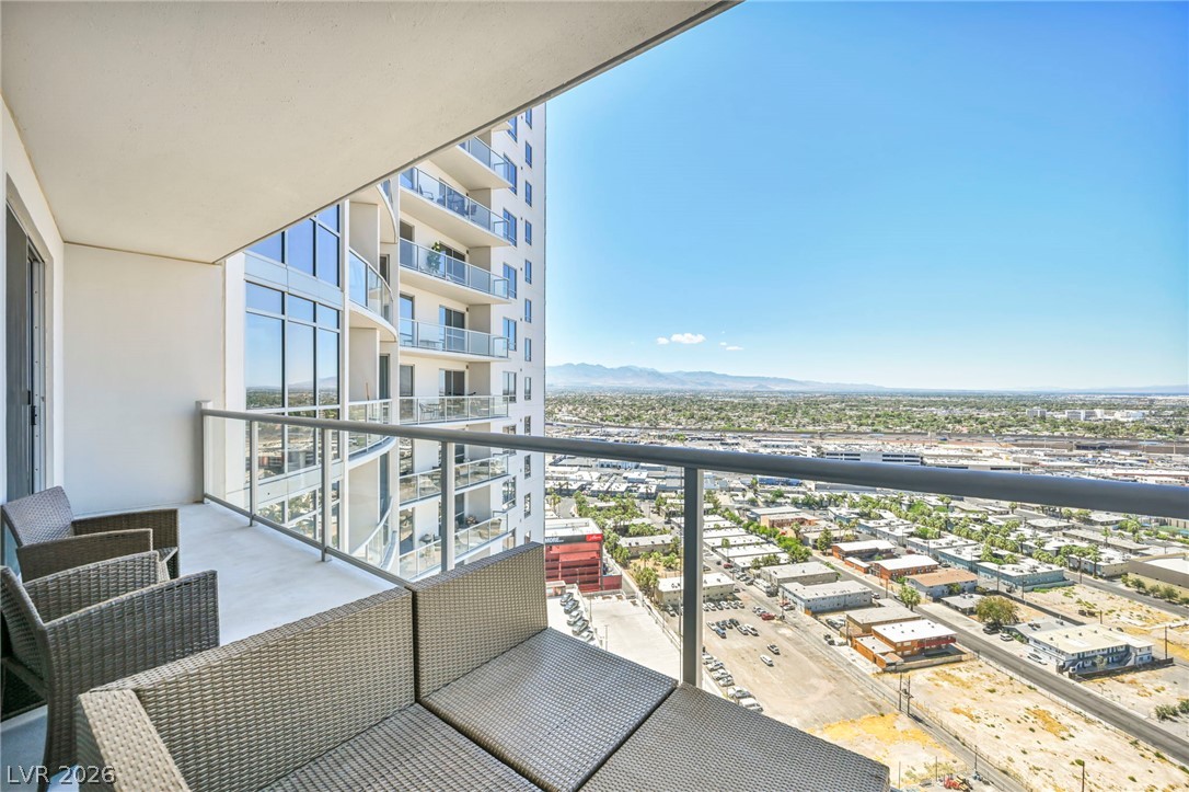 Photo 24 of 66, 200 W Sahara Avenue #2709