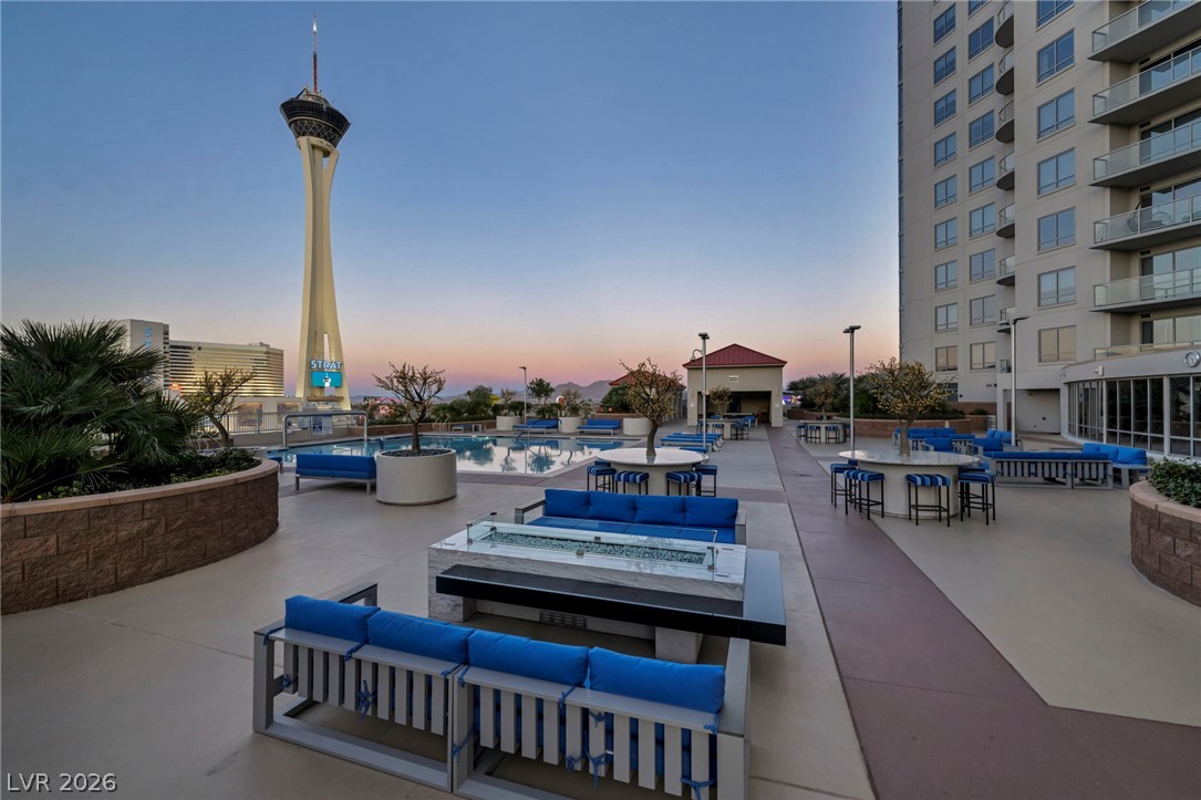 Photo 48 of 66, 200 W Sahara Avenue #2709