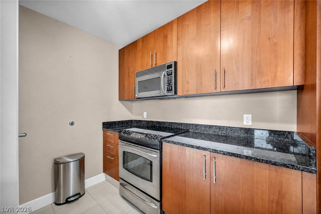 Photo 3 of 200 W Sahara Avenue #2709