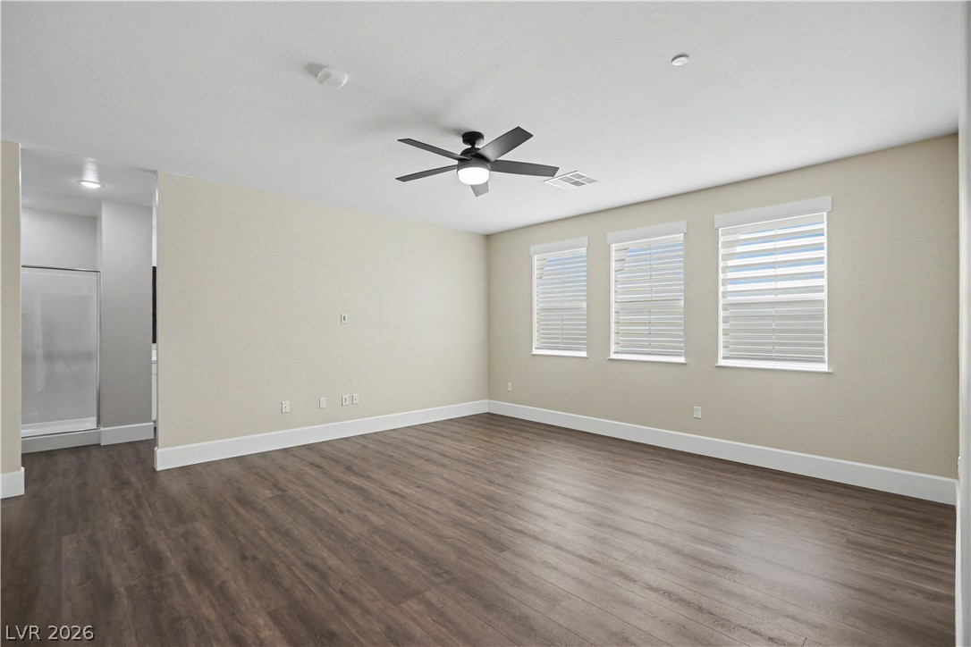 Photo 13 of 52, 2555 Hampton Road #11210